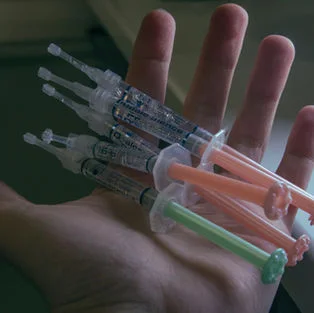 Whitening gel refill syringes